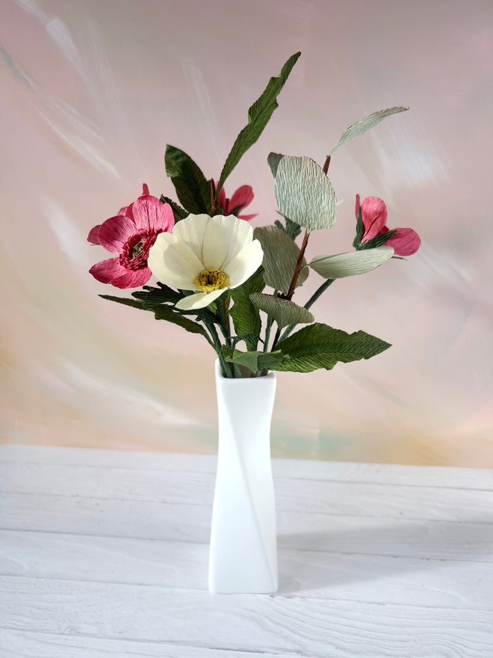 Crimson &amp; Cream No. 5 Paper Bouquet