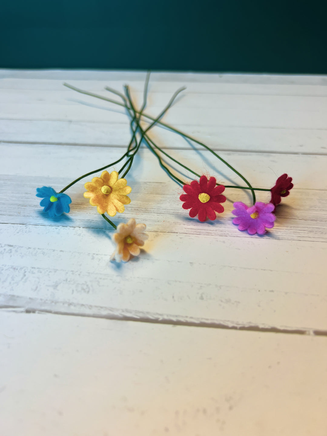6 Pack Minimalist Stems (Felt)