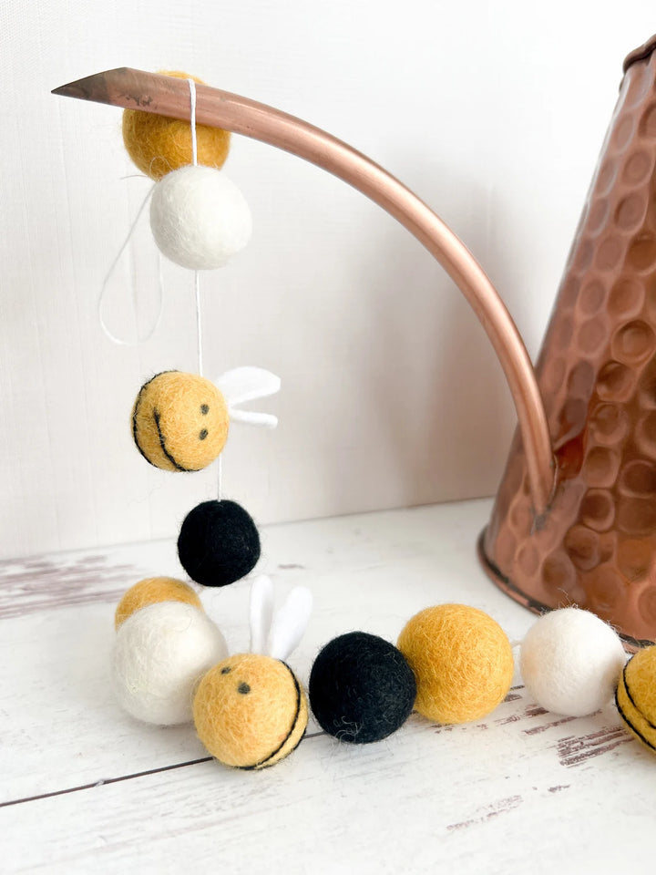 Honey Bee Garland