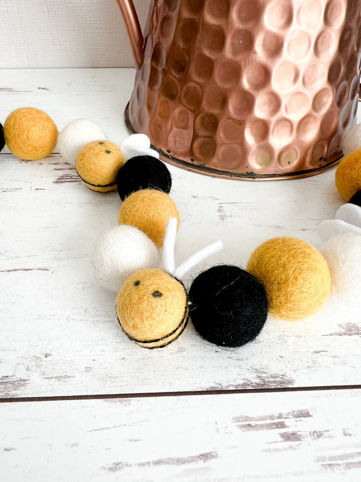 Honey Bee Garland