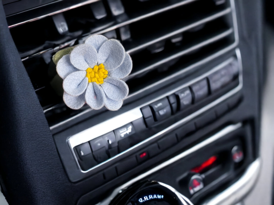 Felt Flower Car Vent Oil Diffuser