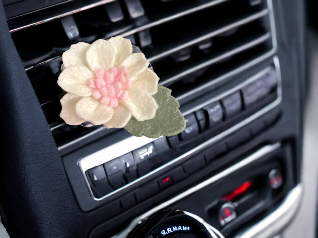 Felt Flower Car Vent Oil Diffuser