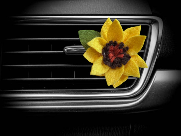 Felt Flower Car Vent Oil Diffuser